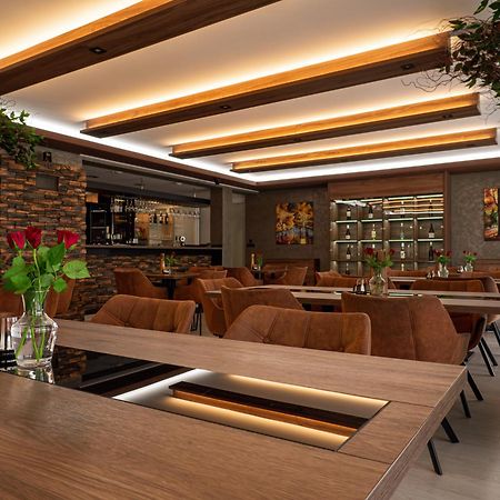 ELITE hotel&restaurant Nová Dubnica Esterno foto