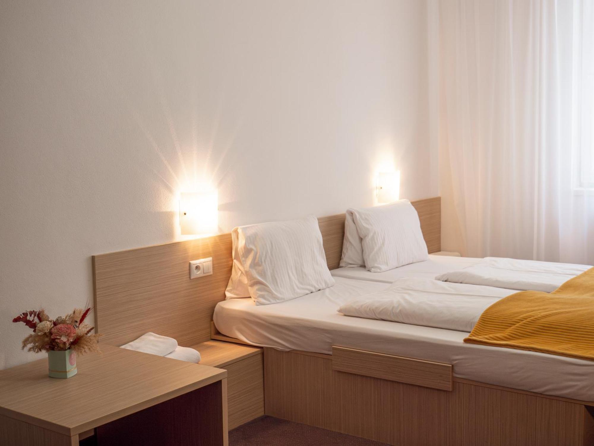 ELITE hotel&restaurant Nová Dubnica Esterno foto
